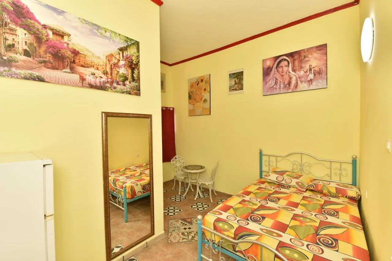 Corinne Hostel Eilat