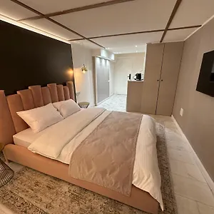 House4you - Blanari 5*, Bucharest Romania
