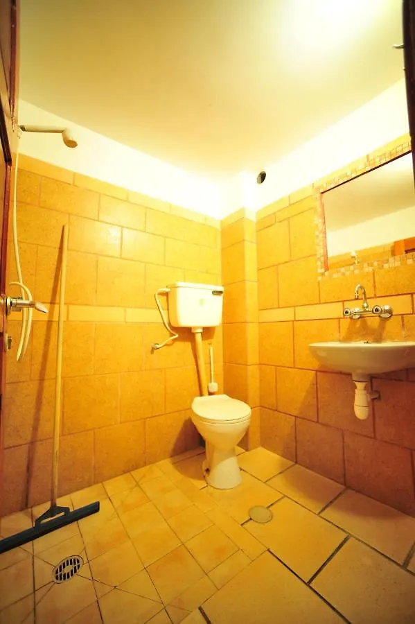 Corinne Hostel Eilat Israel